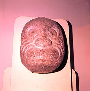 Máscara de la Cultura de Chavin.